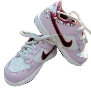 Nike Little Dunk Low ‘05 Cherry Sail